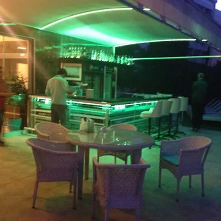 Hotel Dora 4*