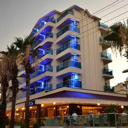 Hotel Dora 4*